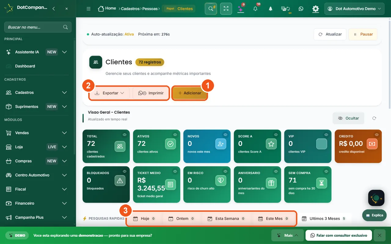 Lista de clientes com busca e filtros