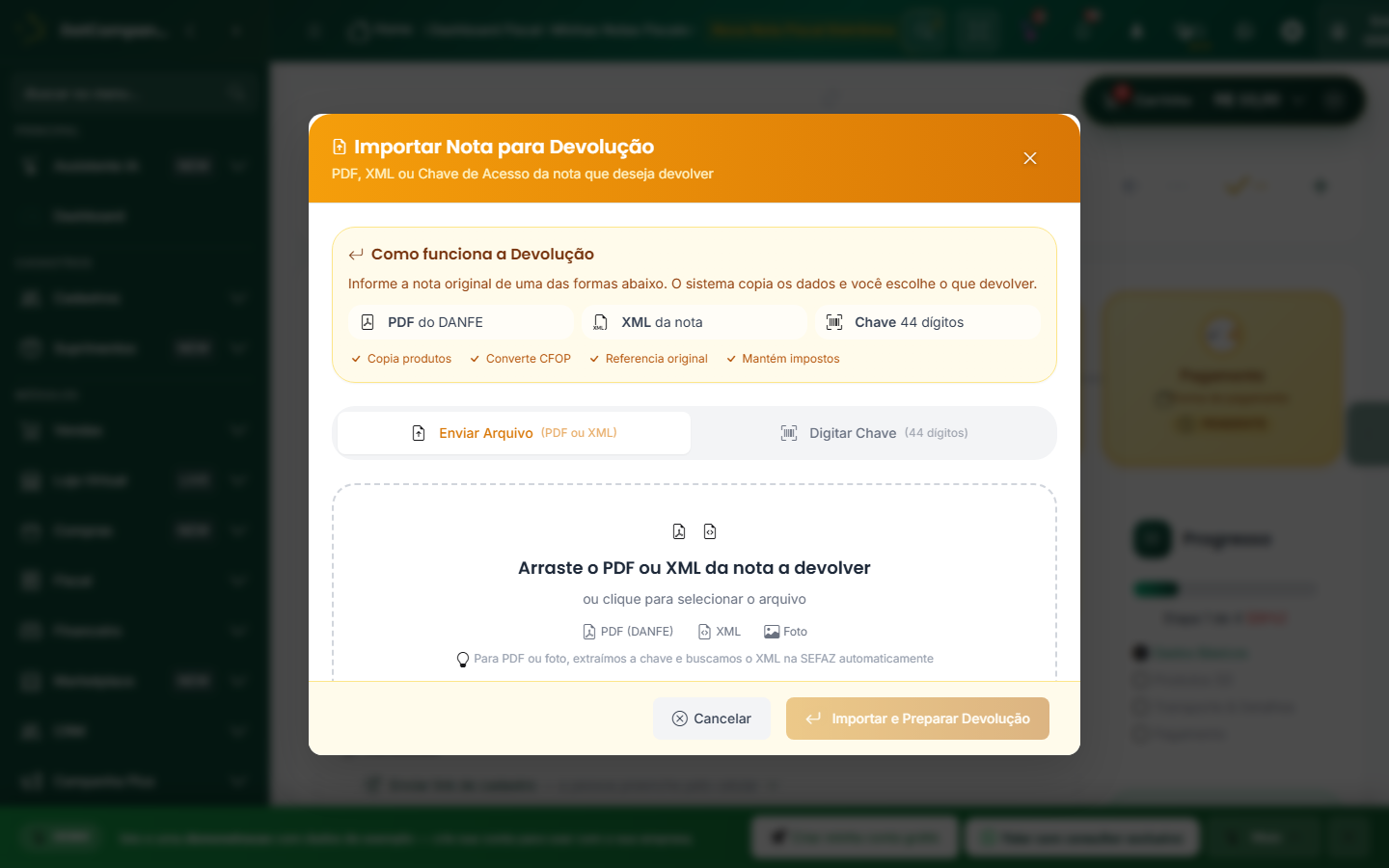 Janela Importar Nota para Devolução com as abas Enviar Arquivo (PDF ou XML) e Digitar Chave, e o painel Como funciona a Devolução